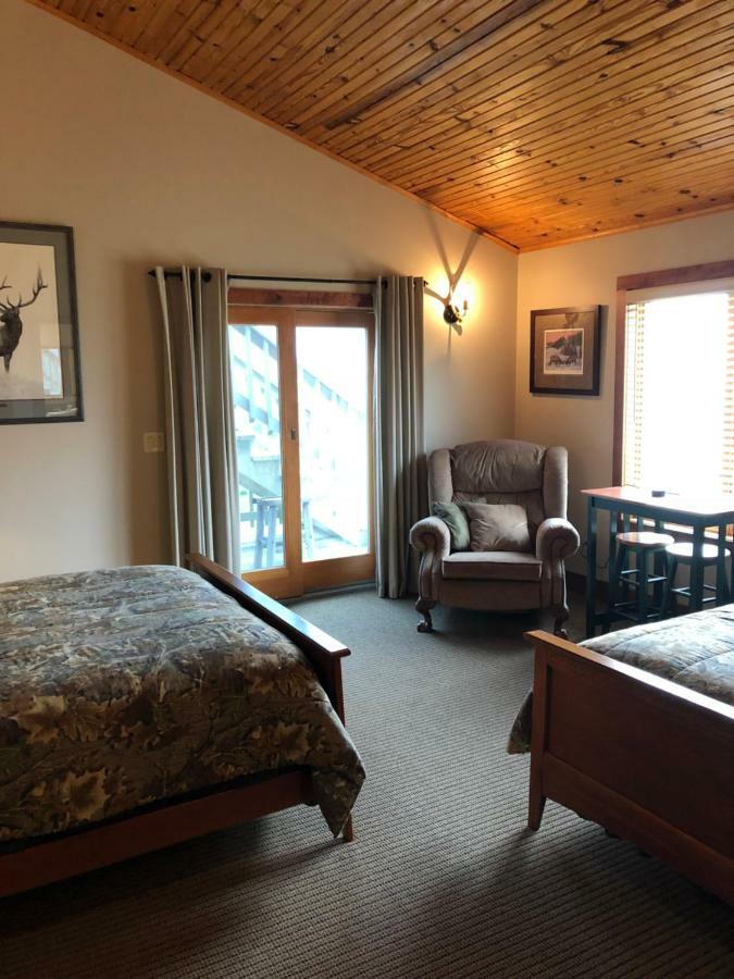 Comstock Premier Lodge LLC Sargent Exteriör bild